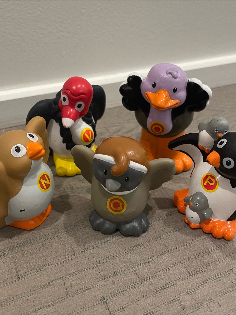 16 Fisher Price Little People Alphabet Animals - Picture 11 of 12
